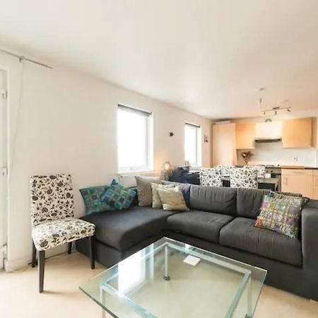 Large London Apartment Near Portobello Market, Notting Hill Eksteriør billede